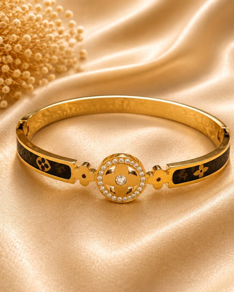 Colour Shell Bangle