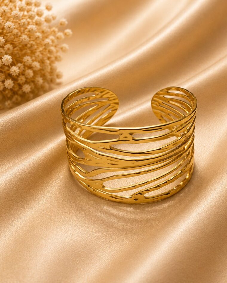 Chunky Wave Cuff
