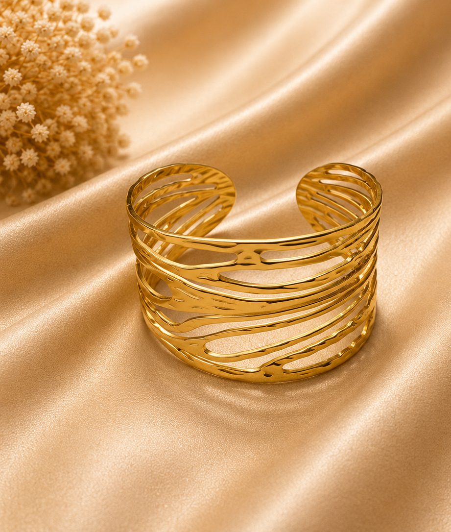 Chunky Wave Cuff