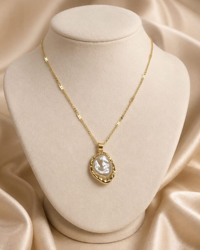 French Baroque Pearl Necklace