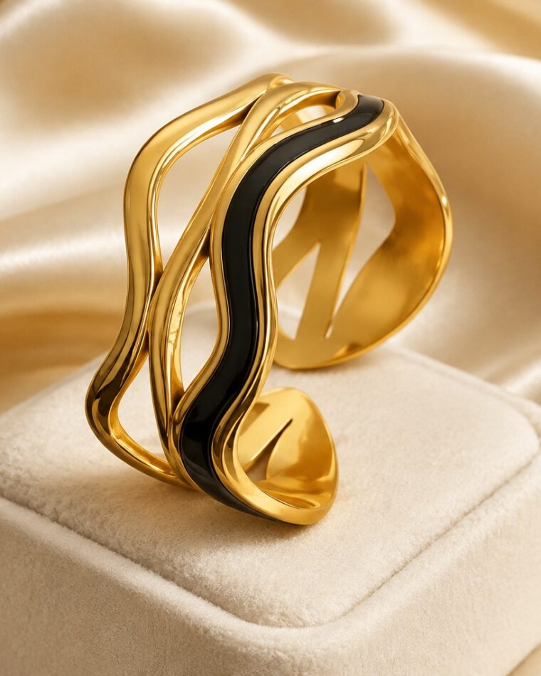 Black Drip Glaze Ring