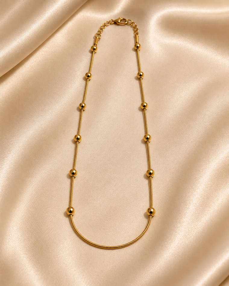 One Collarbone Necklace - Gold